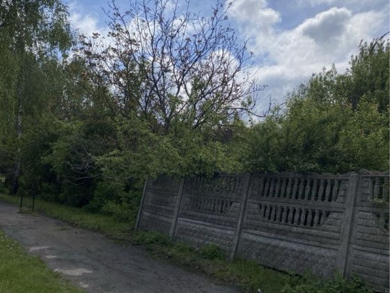 Продається будинок   біля  річки у  м. Монастирище Монастырище