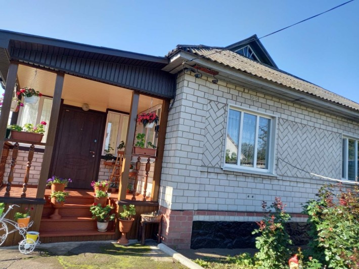 Продаю будинок у місті Бахмач - фото 1