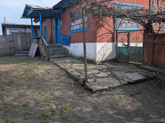 Будинок в с.Анисів, 20км від міста Анисів