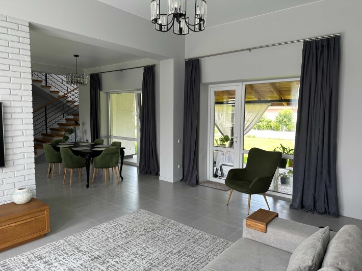 Будинок, Військбуд 175м.кв. 10 соток, Від власника!! - фото 1