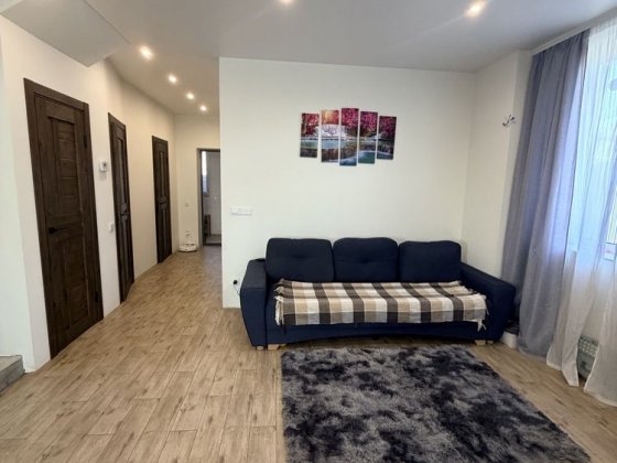 Продаж будинку з ремонтом і всіма меблями без % Бровары