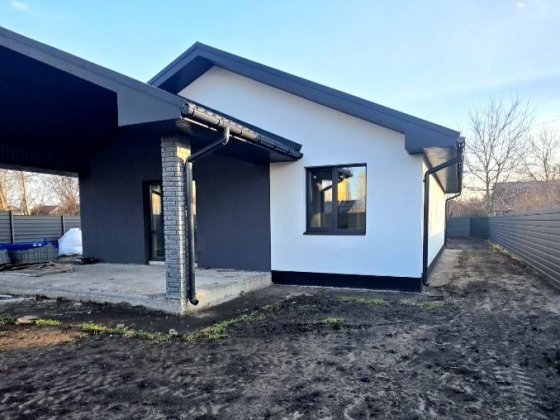 ГАЗОВЕ ОПАЛЕННЯ !! БУДИНОК 95 кв.м. район 6 та 8 школи на 6 сотках