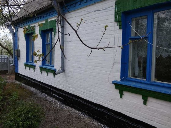 Дім. 92 м.кв, чотири кімнати, опалення - газкотел, працює без світла