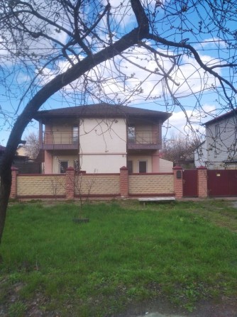 Продається 2-х пов будинок(160м.кв)на два входи.Торг.Р-н Торгмаш.Брова - фото 1