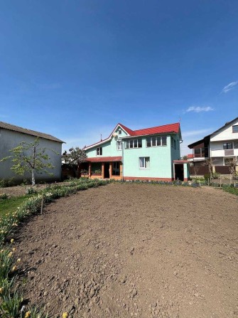 Продається будинок із земельною ділянкою. Центральна частина міста. - фото 1