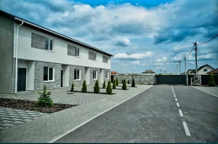 Держпрограми, таунхауси 50 і 90 м2 +1,5 сотки землі - фото 1