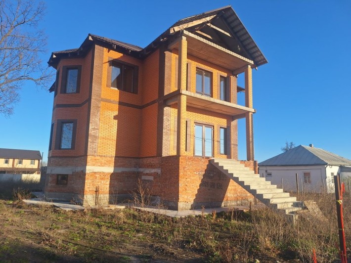 Будинок 353 м +10 соток - ЦЕНТР м.Бориспіль ВІД ВЛАСНИКА - фото 1