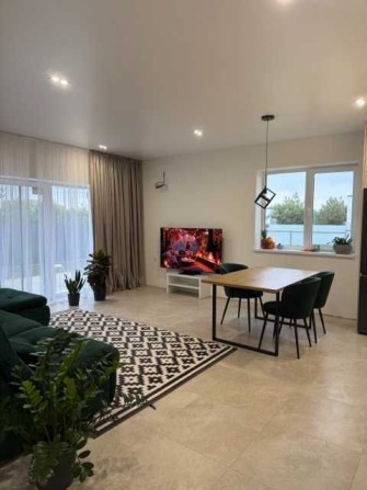 Будинок з бомбосховищем та ремонтом у км «Софія», с. Залісся | ЄОселя - фото 1