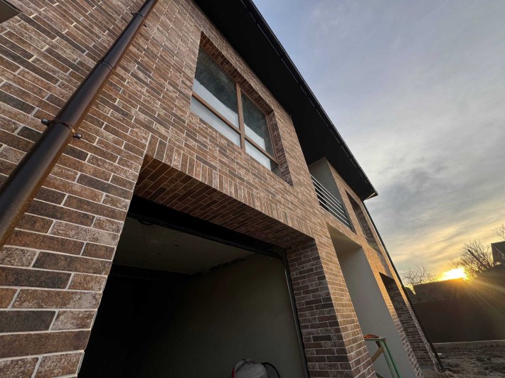 Сучасний таунхаус - 10 хв до ЦЕНТРУ МІСТА! - фото 1