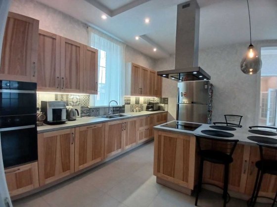 Будинок в Англійському стилі 185 м² Ірпінь | ремонт | ГАЗ | 11 соток | камін | гараж |  ландшафт Ирпень