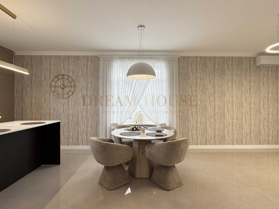 Авторський ремонт. Газове опалення. Ніхто не проживав! Буча