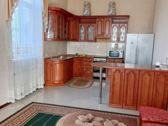 Продається великий будинок для великої сім'ї Бровары