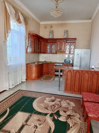 Продається великий будинок для великої сім'ї - фото 1