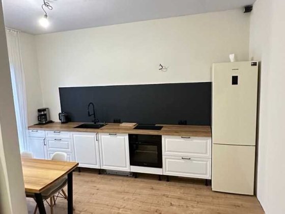Терміново! Реальний таун з ремонтом в чудовій локації Буча