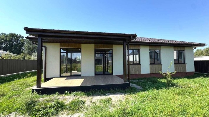 Будинок з ділянкою 6 соток в Бучі - фото 1