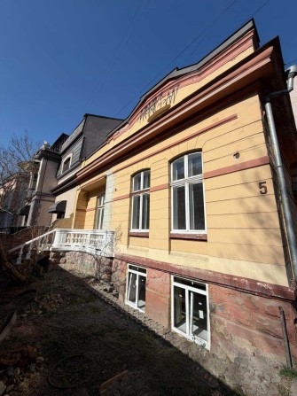 Напівособняк в центральній частині м.Івано-Франківськ - фото 1