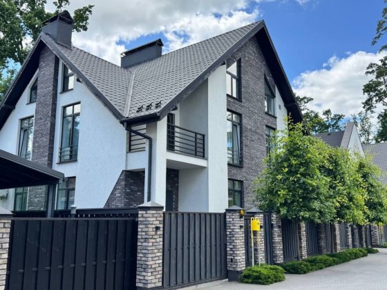 Продаж дуплексу Буча, закрите КМ, чистове оздоблення,центр.комунікації Буча