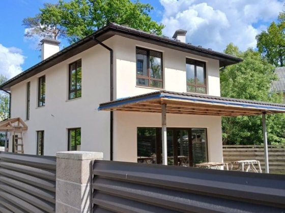 Якісний просторий будинок з ділянкою в центрі Ірпеня! Ірпінь