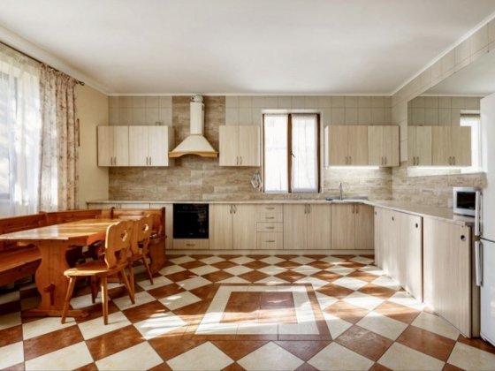 Будинок центр міста Івано-Франківськ