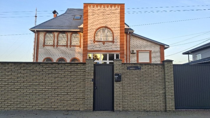 Продам будинок 380м2 - фото 1