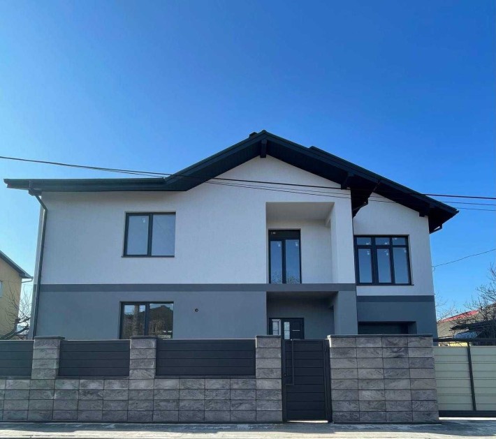 Продам Приватний Будинок у м.Івано-Франківську - фото 1