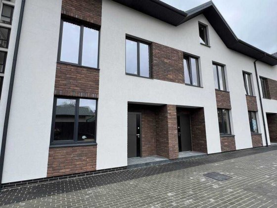 Біля МакДональдца! Таунхаус Ирпень