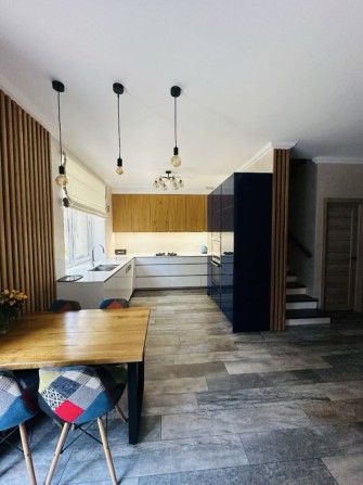 БЕЗ КОМІСІЇ, дуплес в центрі з РЕМОНТОМ, заходь і живи, Скртифікат ТАК - фото 1