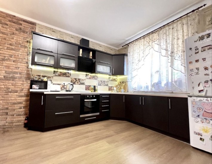 Продаж  2-х пов. Будинка 136 кв.м з РЕМОНТОМ та МЕБЛЯМИ,ГАРАЖ 6 сот - фото 1