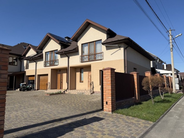 Продаж таунхаусу 120 кв.метрів ( з ремонтом) - фото 1