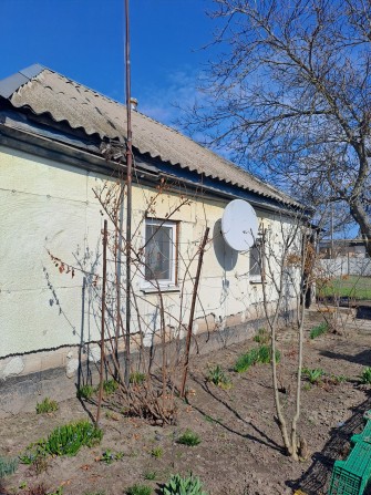 Продам  дом в спокойном районе Кременчуга - фото 1