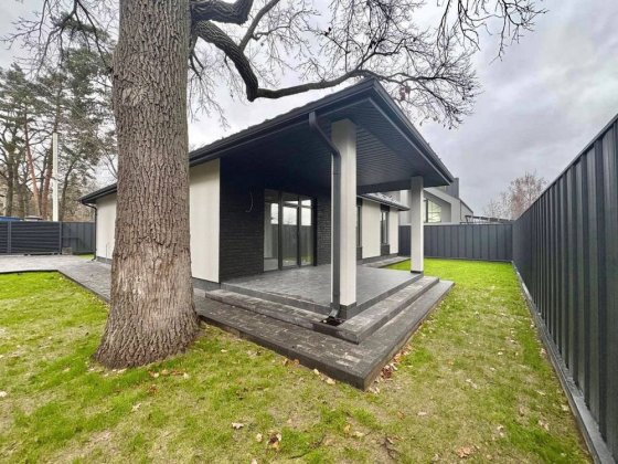 Продам стильний будинок з ремонтом та меблями в Лісовій Бучі! Буча