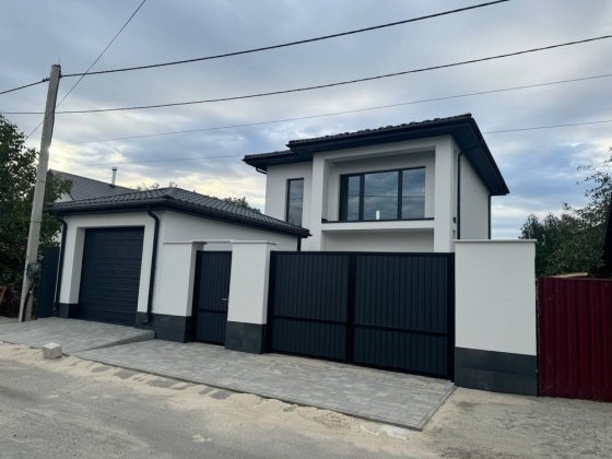 Будинок з видом на озеро | Буча | 100 м² | 4,5 сотки | Гараж Буча