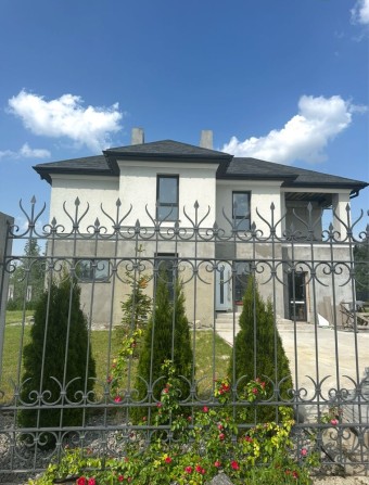 Продажа современного дома  в г. Борисполь - фото 1