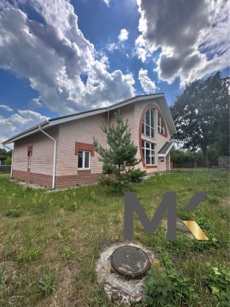 Продаж двоповерхового будинку з великою ділянкою. Стоянка-2 - фото 1