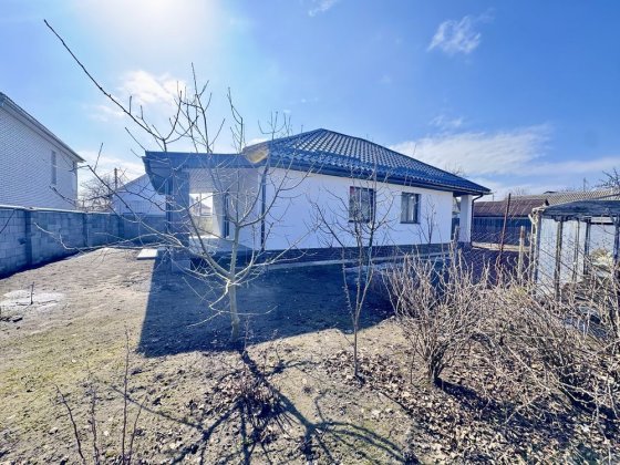 Будинок в самому ЦЕНТРІ Борисполя 100м2 з РЕМОНТОМ Бориспіль