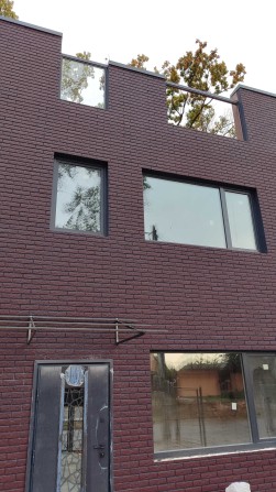 Продам будинок в центрі Бучі з ГАЗОМ та ТЕРАСОЮ - фото 1