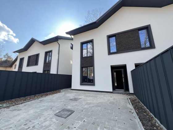 Дуплекс в лісовій частині Ірпеня Ірпінь