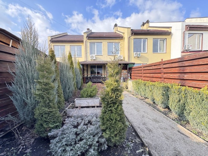 Дім /Таунхаус 3 поверхи. Бориспіль. Ремонт/ меблі/ єОселя/ Сертифікат - фото 1