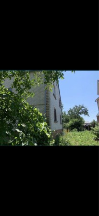 Продам будинок у Луцьку 260 м², підвал, гараж - фото 1