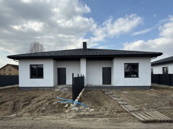 Просторий дуплекс 75 м² + 2,8 сотки землі Луцьк