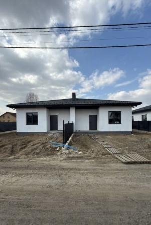 Просторий дуплекс 75 м² + 2,8 сотки землі - фото 1