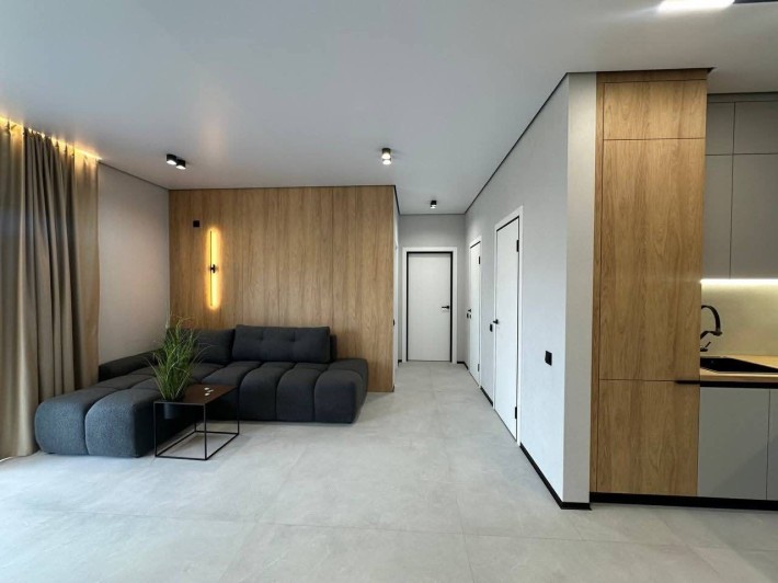 Продаж будинку з ремонтом в межах Луцька! - фото 1