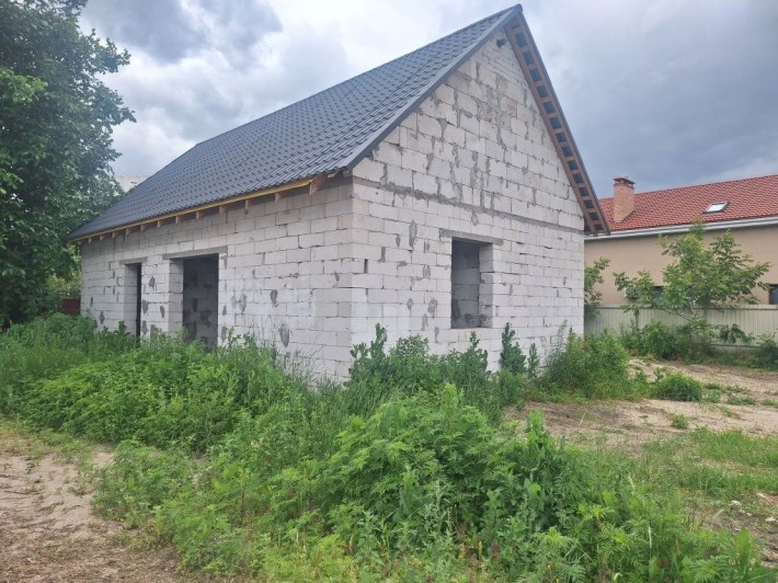Будинок 75 м на 10 с вул В.Момота Бориспіль - фото 1