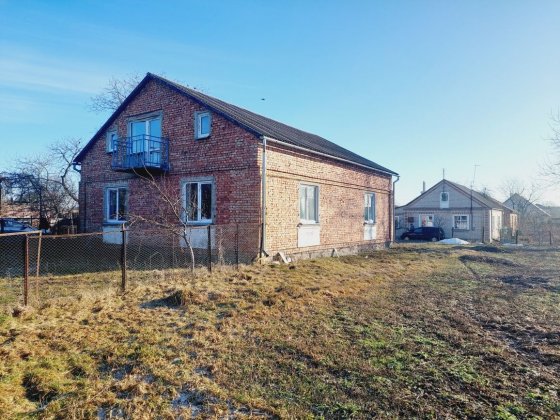 Продаж двохповерхового будинку. Луцьк