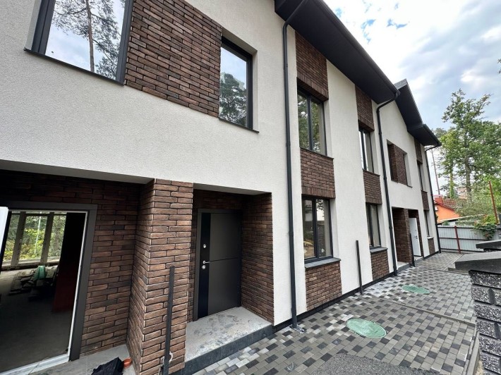 Продам Готовий Таунхаус біля Центрального Парку. - фото 1