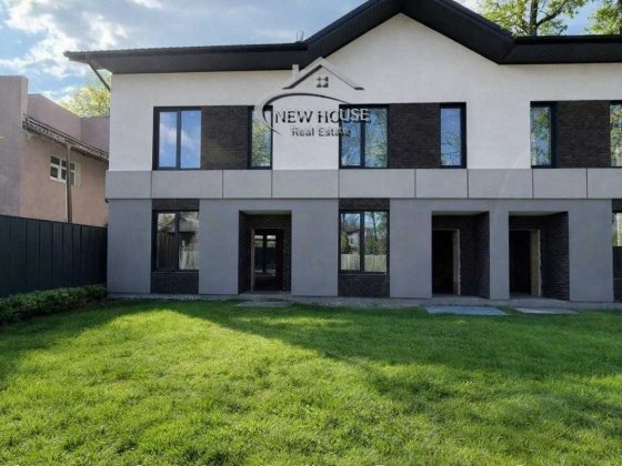 ОСТАННІЙ таунхаус у продажу.