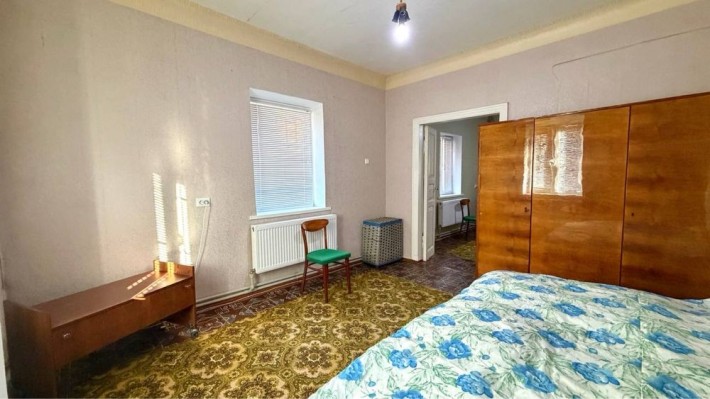 Частина будинку з 4 сотками землі, є ГАЗ! - фото 1