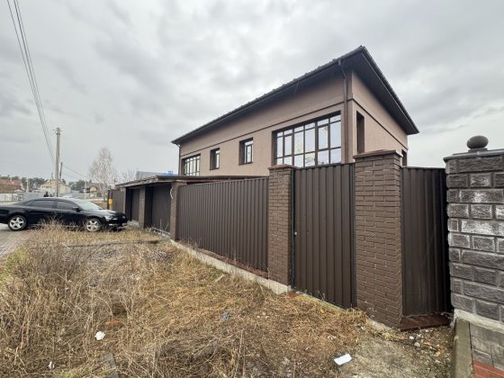 Продам дуплекс! Можна під комерцію