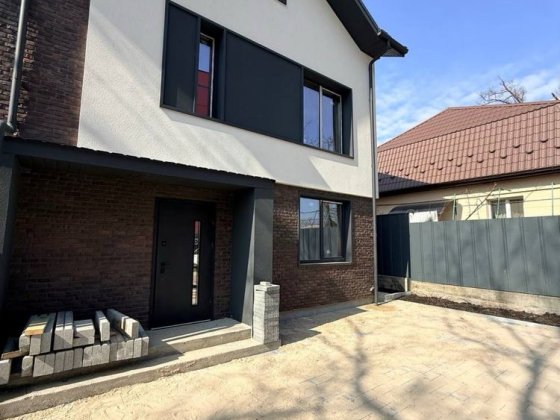 Продам Дуплекс в Центрі Міста. Вигідна Ціна. Без Комісіі. Без %.