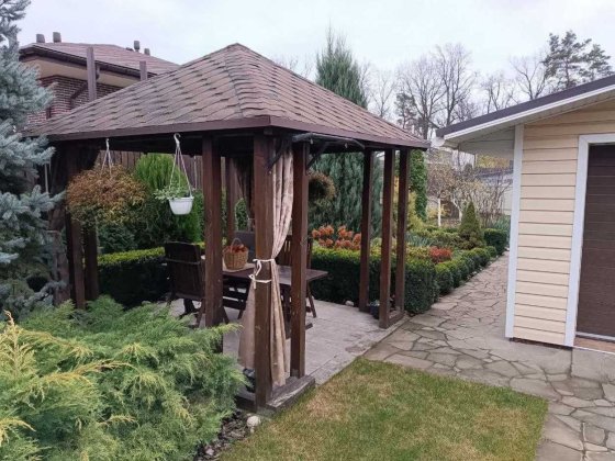 Окремий будинок з ремонтом з газом!